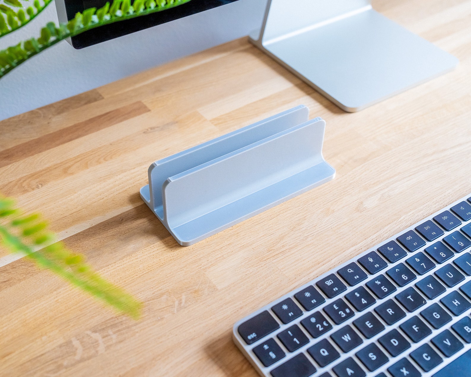 MacBook Pro Vertical Stand - Silver - Etsy