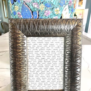 Brown Wood 4.5” x 6.5” Picture Frame Carved Leaves Design Photo Frame Horizontal or Vertical Tabletop or Wall Mount