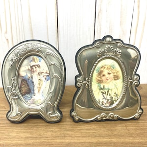 Vintage Silver Plated Mini Photo Frames: Ornate Tabletop Decor, Set of 2