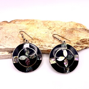 Vintage Dangle Earrings Inlaid Abalone, Mother of Pearl and Black Onyx Drop Earrings Made in Alpaca Mexico
