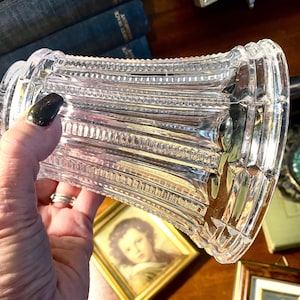 Vintage Clear Glass Hurricane Lamp Shade Ribbed Cut Glass Lampshade 5.5” Tall