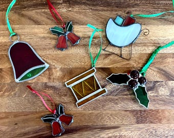 ヴィンテージステンドグラスクリスマスオーナメント：ベル、ソリ