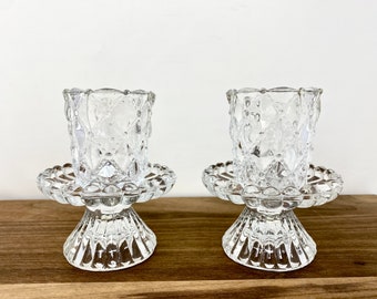 Paar Kristall Votiv Kerzenhalter von Partylite Quilted Design Tealite Halter RETIRED Crystal Decor P9246