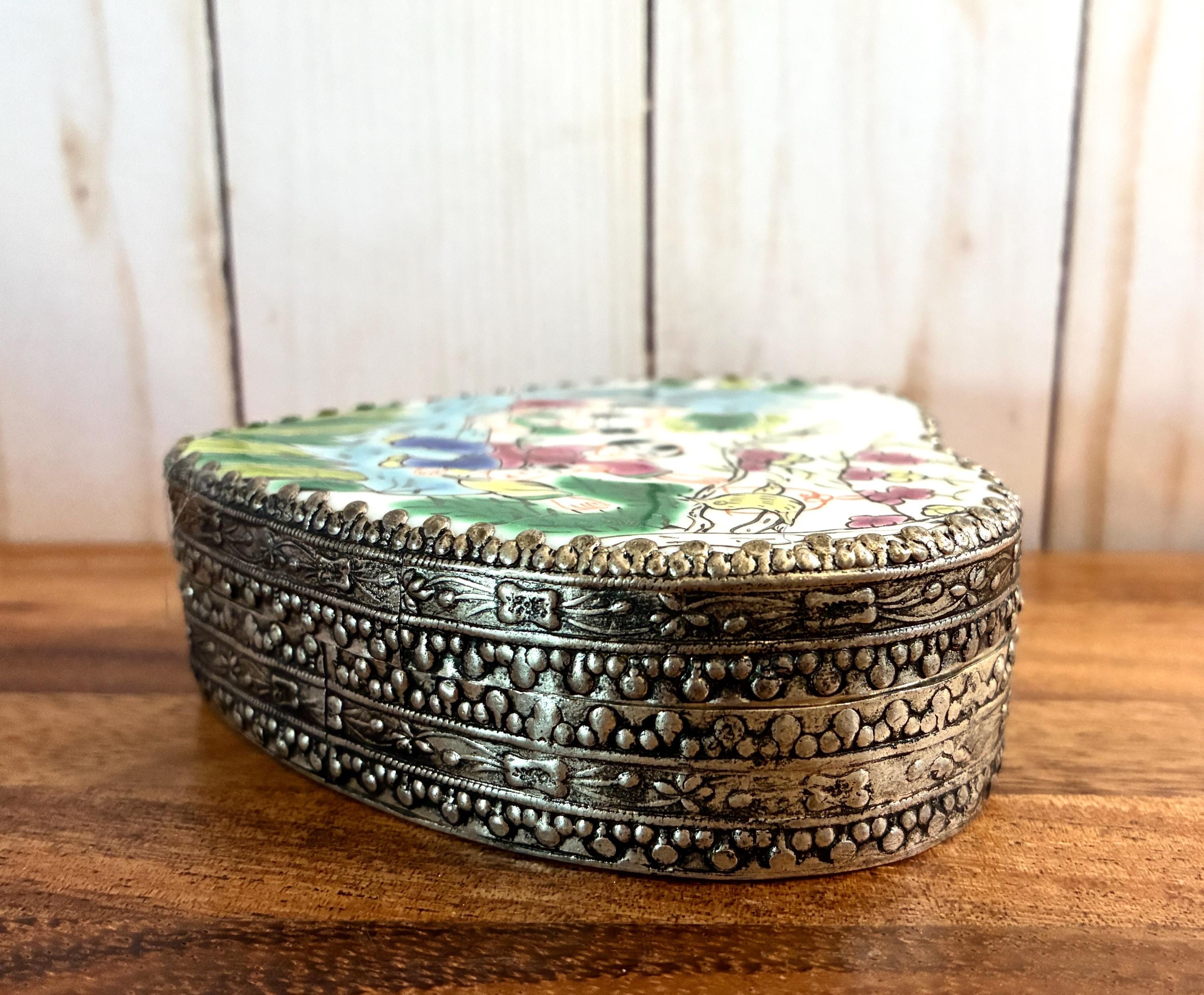 ヴィンテージ磁器製ハート型小物入れ アジアの風景 - Etsy 日本