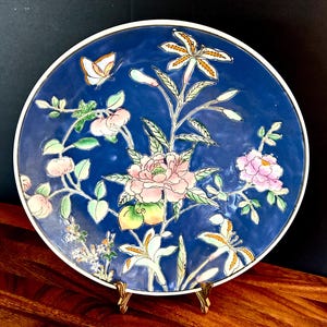 Vintage Hand-Painted Macau Plate: Cobalt Blue Floral Asian Decor