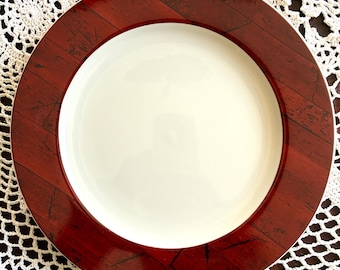 Set of 4 Warren Kimble Barns Sakura 10 7/8" Dinner Plates Faux Red Wood 1998