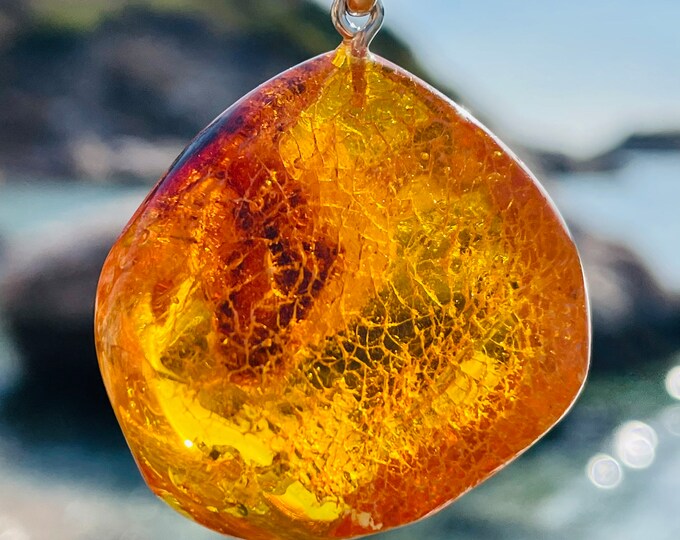 Amazing Amber Pendant , Unique Natural Amber Pendant With Natural ...