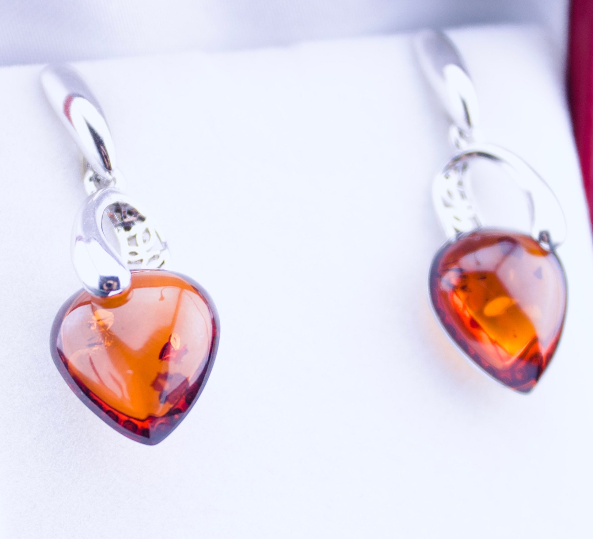 Pendientes De ámbar Báltico Con Corazón De Piedras Preciosas / Pendientes De ámbar Con Gota De Corazón / Joyería De Plata De Ley Con Forma De Lágrima Regalo De Amor De ámbar