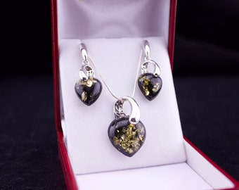 Amber Heart Earrings , Green Amber Heart Earrings , Amber Earrings for Her, Green amber earrings, Natural amber earrings, Amber earrings
