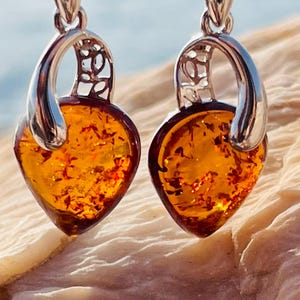 Cognac Amber Heart Earrings, Amber Heart Earrings, Honey Amber Earrings , Silver Heart Earrings for Her, Heart shape amber earrings