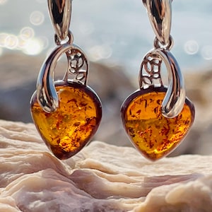 Honey Amber Earrings, Amber Heart Earrings, Natural Amber Earrings , Silver Heart Earrings for Her, Amber heart, Amber earrings