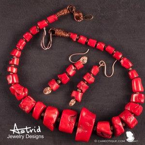 Boucles d'Oreilles Frange Rouge en Métal Doré - Bahia - Shine Boutique