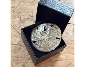 Silver-Tone Sand Dollar Pin Brooch With Textured Design In Gift Box