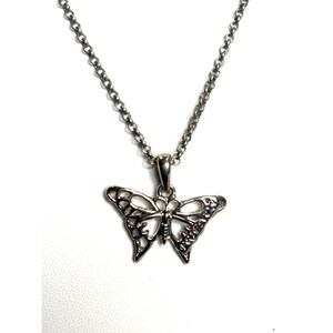Butterfly Pendant Necklace With Lobster Clasp Chain