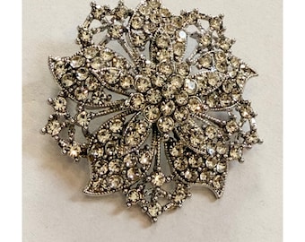 Vintage Rhinestone Crystal Floral Brooch Pin Silver-Tone 2-Inch Diameter