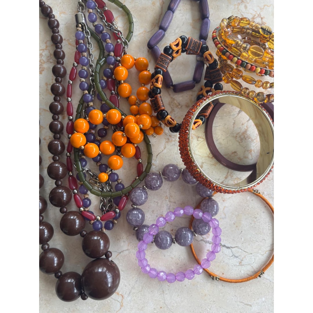 Mixed Lot of Beaded Necklaces Bracelets & Bangles for Crafting or Wear
