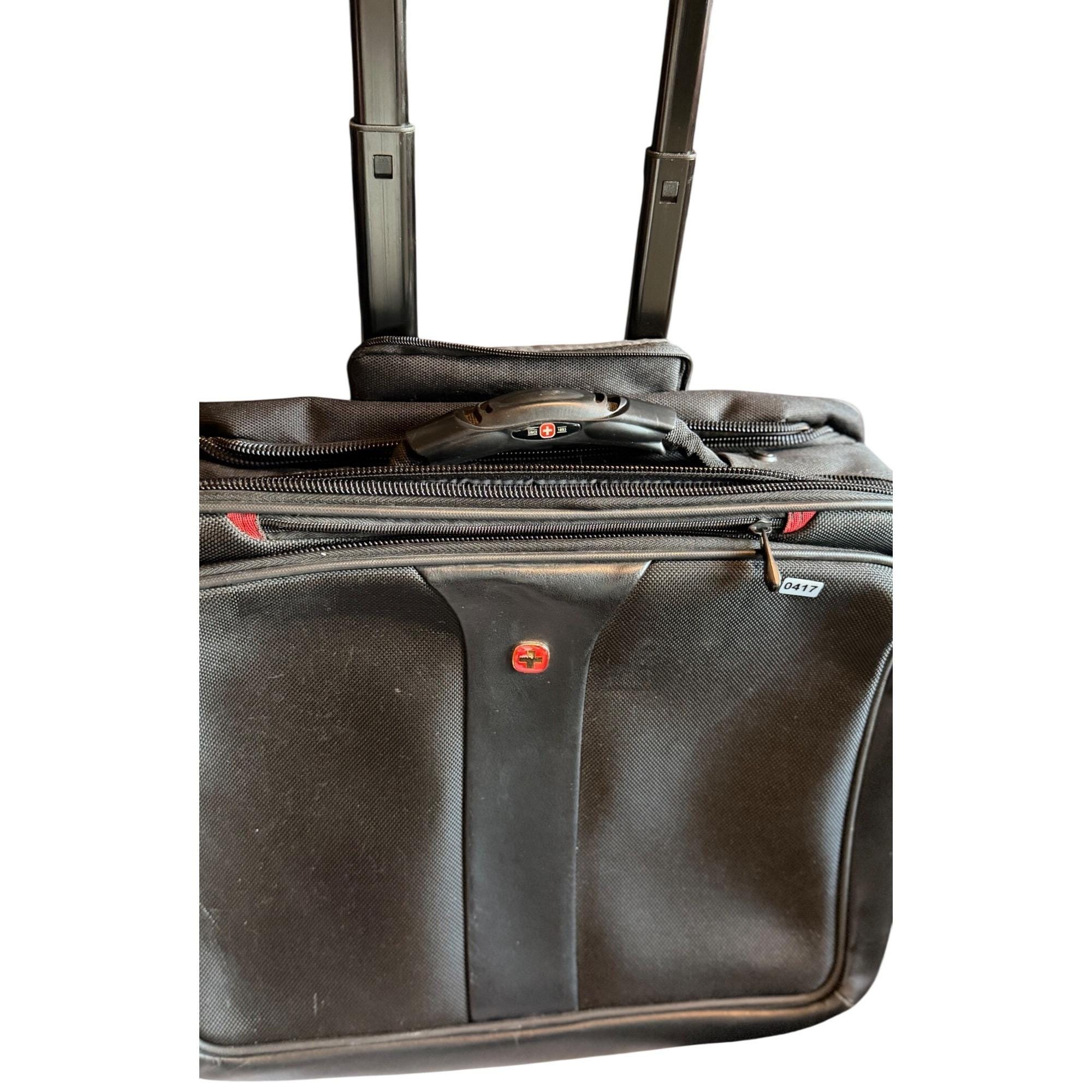 Wenger Swissgear Rolling Laptop Briefcase With Telescopic Handle  display picture 1