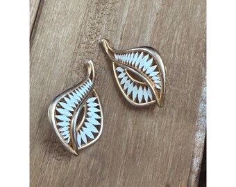 Vintage Gold-Tone & White Enamel Leaf Clip-On Earrings In Gift Box