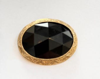 Vintage Gold-Tone Oval Faceted Black Stone Brooch Pin 2 Inches