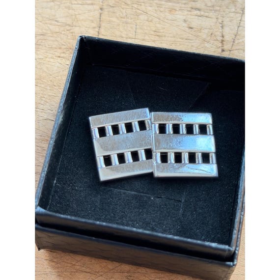 Silver-Toned Rectangular Cufflinks With Textured … - image 9