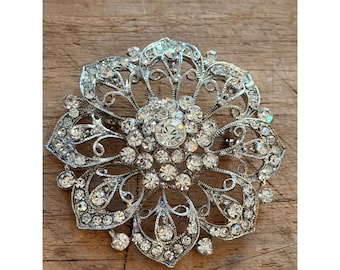 Vintage Silver-Tone Crystal Rhinestone Floral Brooch Pin