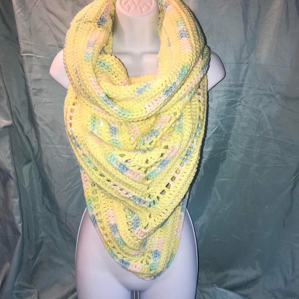 Crochet Wild Oleander Hooded Scarf (Yellow)