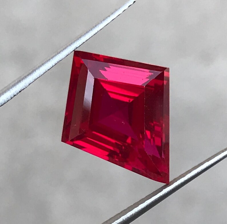 Ruby Red Edgers Lozenge Cut Lab Ruby Corundum Pigeon Blood Ruby 11.20 Cts 17.5X14X7.5 ...