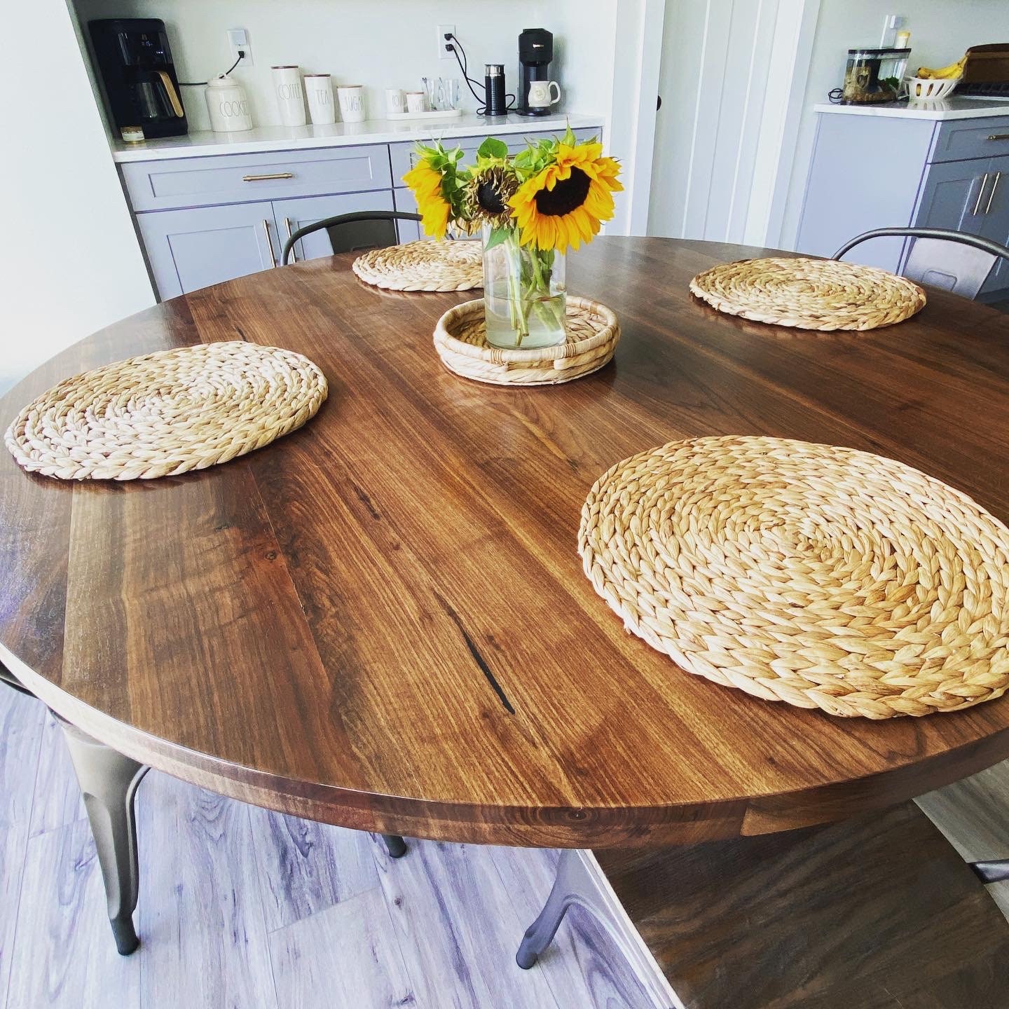 Amish round dining sale table