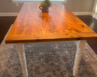 Amish Made Farmhouse Dining Tables, Custom Made Reclaimed Wood Tables, Lancaster County PA Handmade And Hand Finished