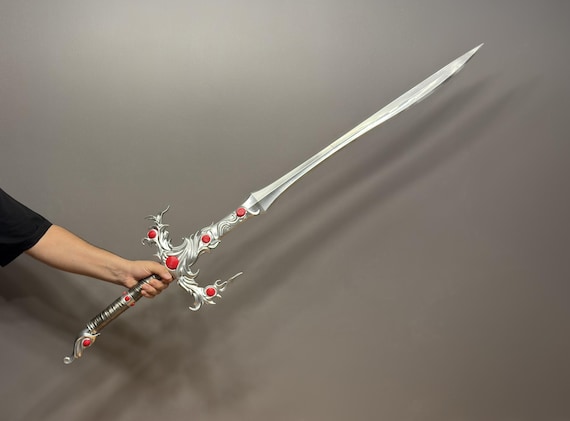 Soulbreaker Greatsword: Lae'zel Cosplay Prop - Baldur's Gate 3 - Etsy