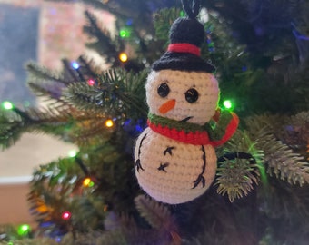 Handmade Christmas Tree Ornament/ Knitted Snowman/ Christmas Gift For Home Décor
