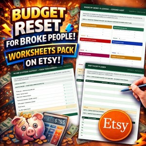 Puede incluir: Imagen promocional de un paquete de hojas de cálculo de planificación presupuestaria en Etsy. El título dice "Budget Reset for Broke People!" con una alcancía rota, una calculadora y dinero en efectivo. Las hojas de cálculo incluyen secciones para ingresos, gastos y pago de deudas.