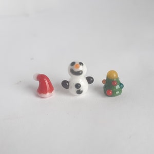 Winter terp pearls & pills, Christmas tree, Santa hat, Snowman, borosilicate glass, dollhouse miniatures