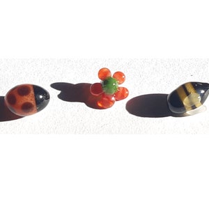 Mini bumblebee lady bug flower terp pearls, borosilicate glass sculpture, dollhouse miniatures