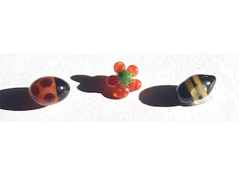 Mini bumblebee lady bug flower terp pearls, borosilicate glass sculpture, dollhouse miniatures
