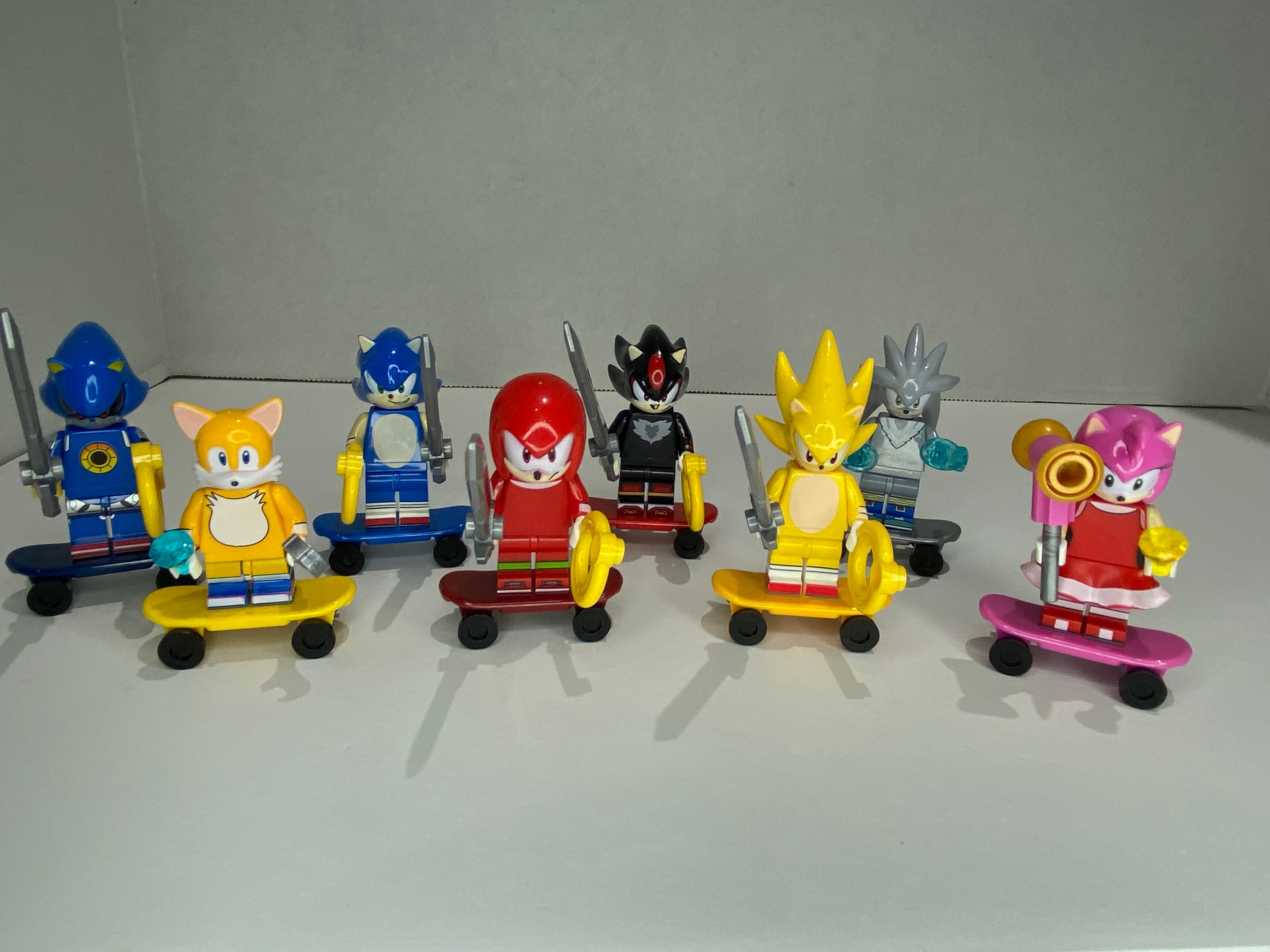 LEGO minifigures Sonic the Hedgehog