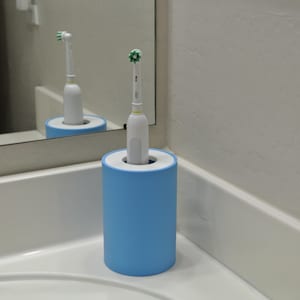 Sleek Single Oral-B Pro 1000 Electric Toothbrush Stand - Bathroom Accessory