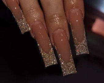 Unghie finte con punta francese glitterata riflettente oro/Unghie nude/Unghie lunghe/Unghie con punta francese/Unghie/Unghie di lusso/Unghie scintillanti/Smalto in gel a forma di diamante