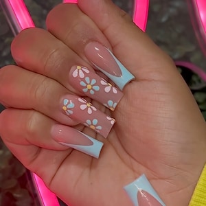 Blue French Tip & Spring Flowers Press On Nails|Nude Nails|Long Nails|French Tip Nails|Spring Nails|Luxury Nails|Floral Nails|Pastel Nails