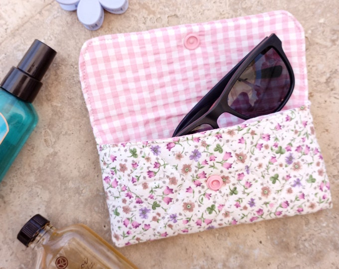 Featured listing image: Floral Sunglasses Case - Stylish and Protective Accessory for Your Eyewear