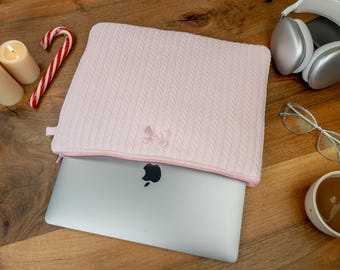 Pink Pique MacBook Sleeve – Stylish Laptop Case with Ribbon