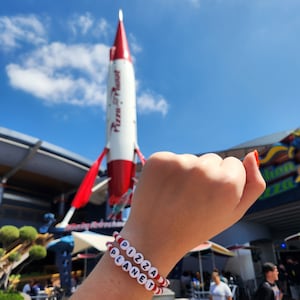 Pizza Planet Bracelet | Disney | Toy Story bracelet | Disneyland | Disney Parks | Disney movie inspired | stretchy bracelet |