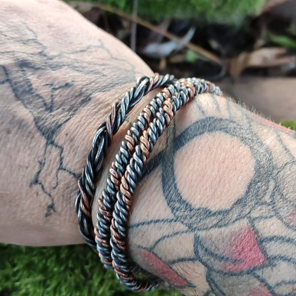 Bracelets flexibles avec fils de cuivre forgé à la main