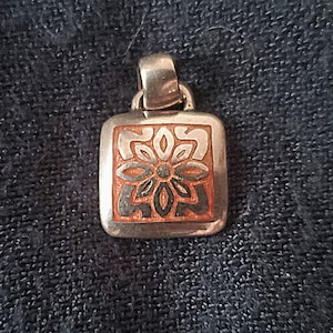 925 Sterling Silver Lotus Necklace with pink accent