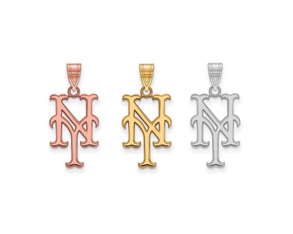 14k ny charm ネックレストップ　New York New York City Diamond Skyline 14K Gold Charm | Engravable