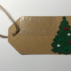 Etiquetas de presente táteis em Braille
