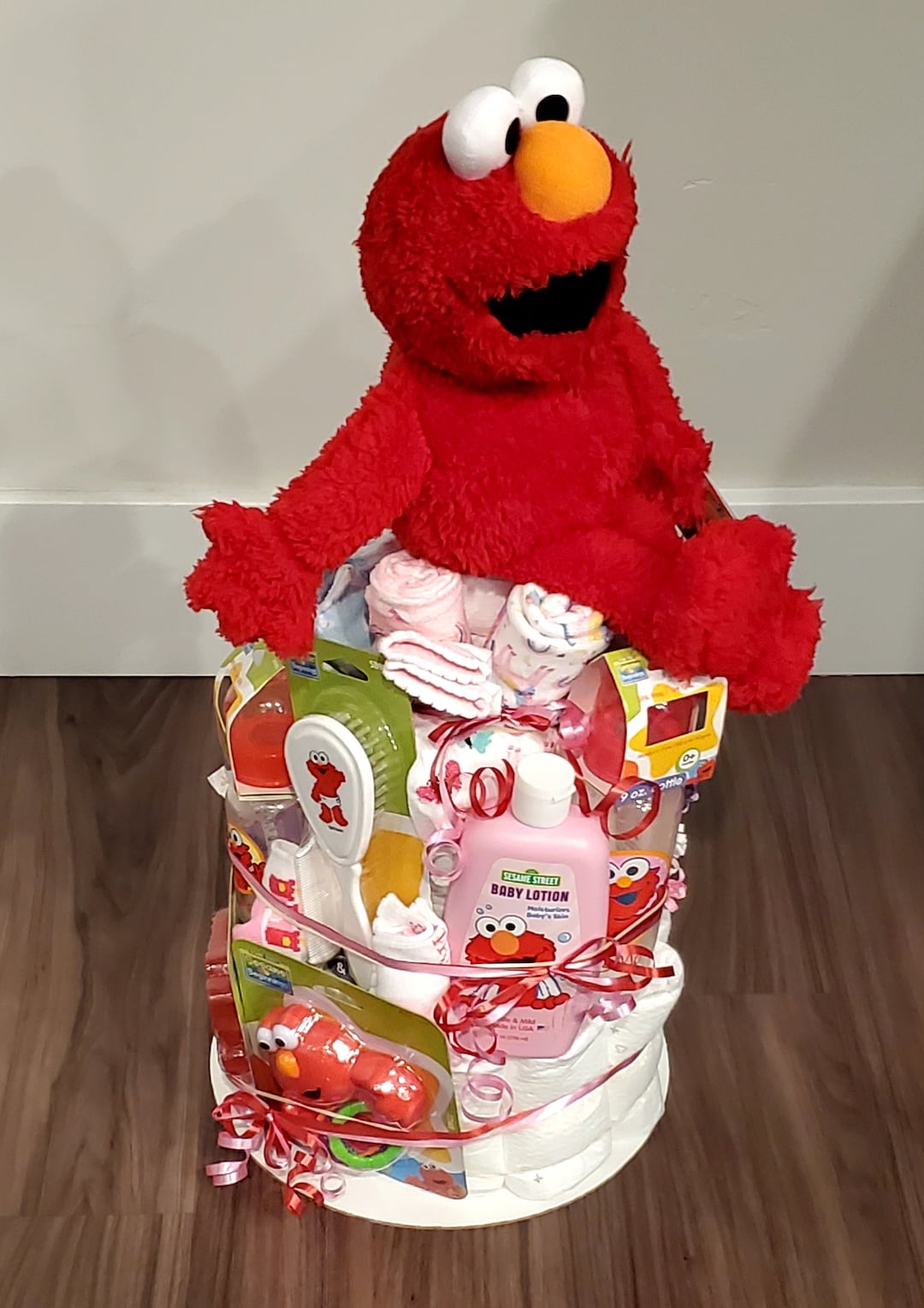 Girls Elmo Pampers Size 1 Diaper Cake - Etsy