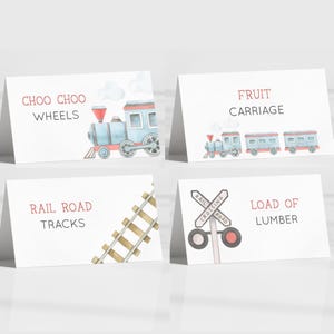 Carpas de comida Blue Train, etiquetas editables de comida de cumpleaños Chugga Chugga Choo Choo, decoración minimalista para la mesa de la fiesta de cumpleaños en tren, descarga digital