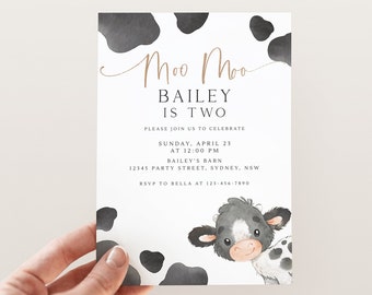 Invitation d'anniversaire de Moo Moo, j'ai deux ans, modèle modifiable, 2e anniversaire de vache, invitation à une fête d'anniversaire de bébé vache sans distinction de sexe, téléchargement numérique