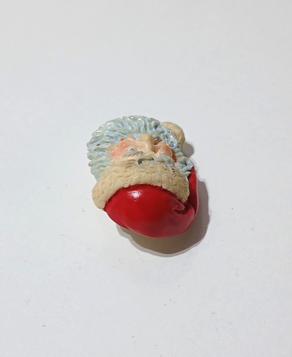 Vintage 80s Santa Claus Head Christmas Pin Brooch - image 3